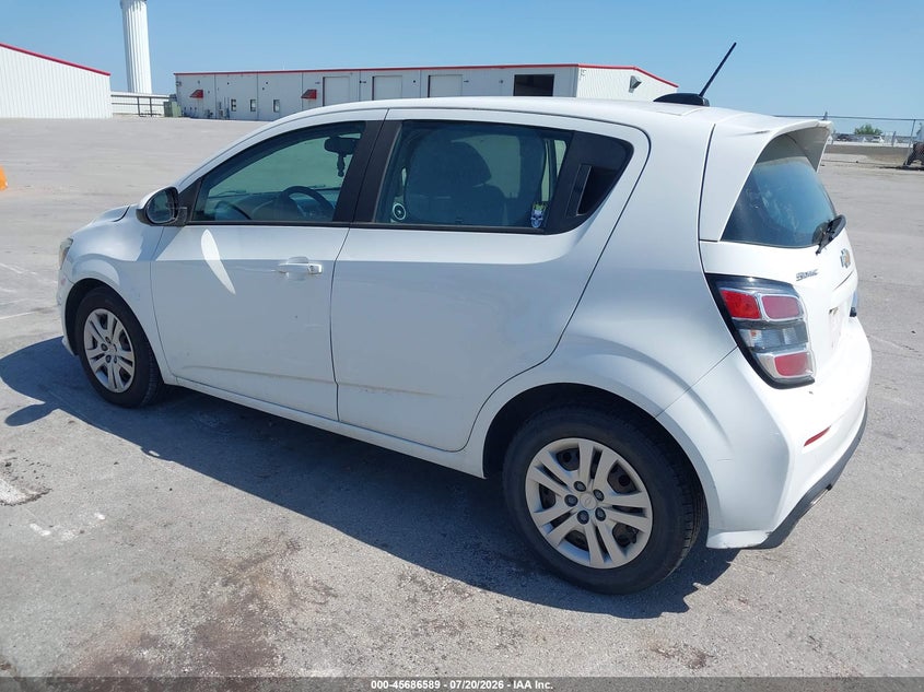Vin: 1g1jg6sh9h4150241, lot: 46185197, chevrolet sonic lt auto 20173