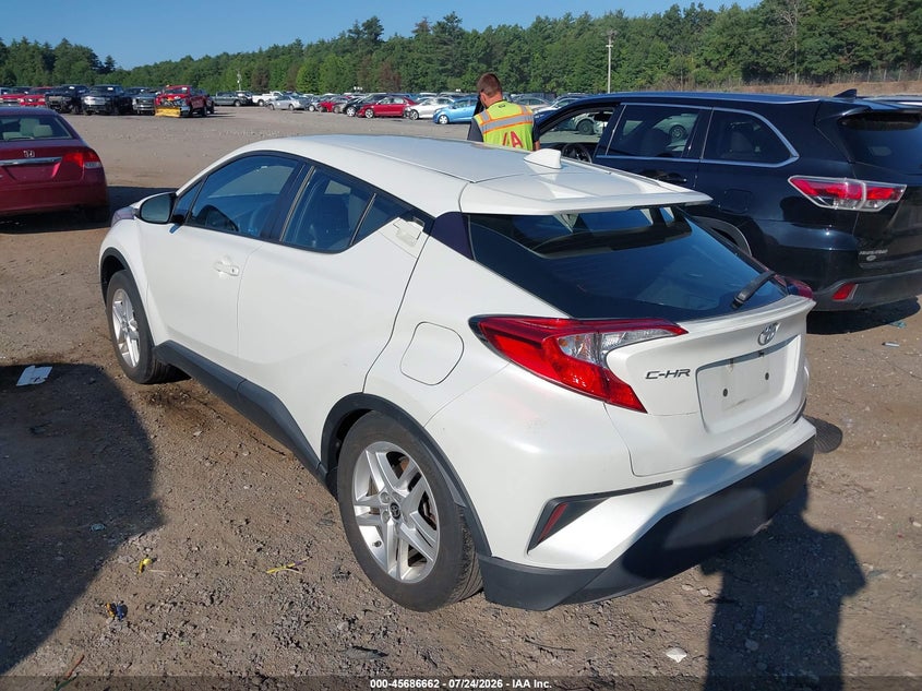 Vin: nmtkhmbxxmr130940, lot: 46185271, toyota c-hr le 20213