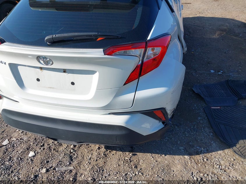 2021 TOYOTA C-HR auction photo 6