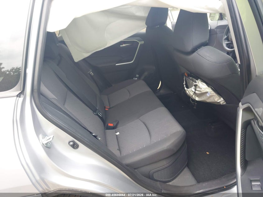 2023 Toyota Rav4 Hybrid Xle VIN: JTMRWRFVXPJ057694 Lot: 45686664