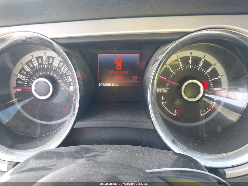 2013 FORD MUSTANG auction photo 7