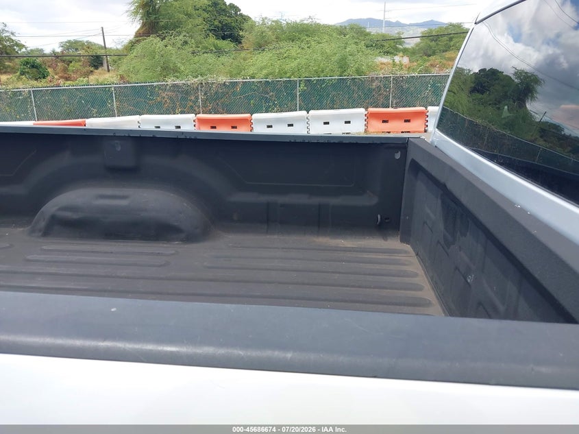 2018 Ram 1500 Tradesman 4X2 8' Box VIN: 3C6JR6DG2JG323586 Lot: 45686674