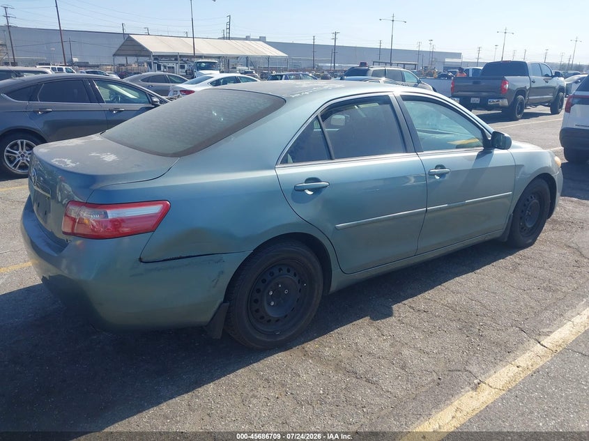 2009 TOYOTA CAMRY auction photo 4