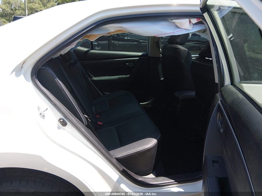 2017 TOYOTA COROLLA auction photo 8