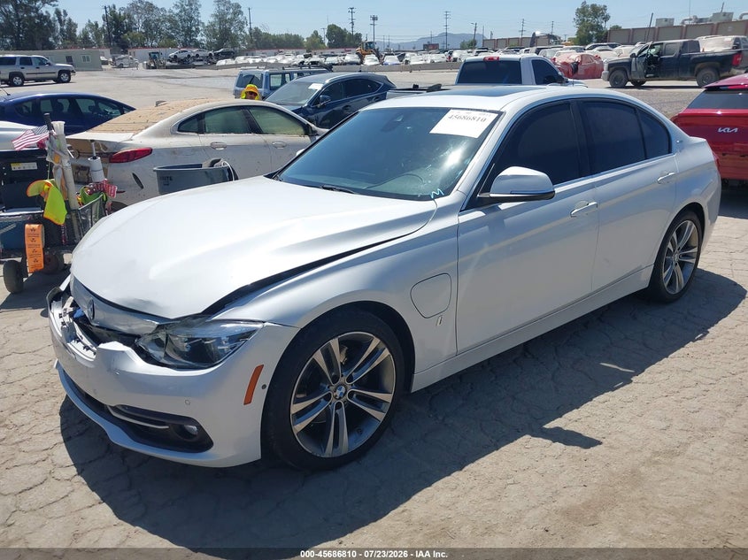 Vin: wba8e1c30ha156283, lot: 46185419, bmw 330e iperformance 20172