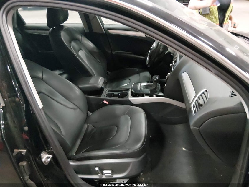2013 AUDI A4 auction photo 5