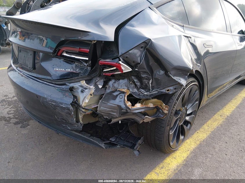 2022 TESLA MODEL 3 auction photo 6