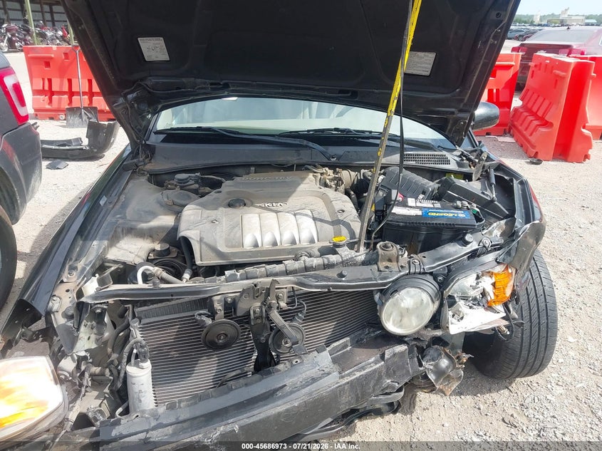 2004 Kia Optima Ex/Lx VIN: KNAGD126045327398 Lot: 45686973
