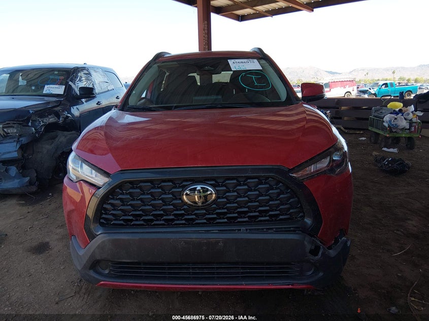 2024 TOYOTA COROLLA CROSS auction photo 6