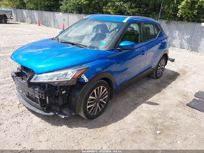 2023 NISSAN KICKS auction photo 2