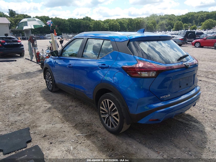 2023 NISSAN KICKS auction photo 3