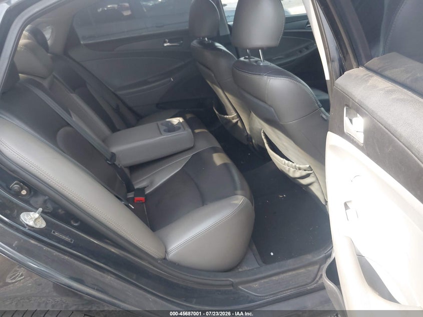2011 HYUNDAI SONATA auction photo 8