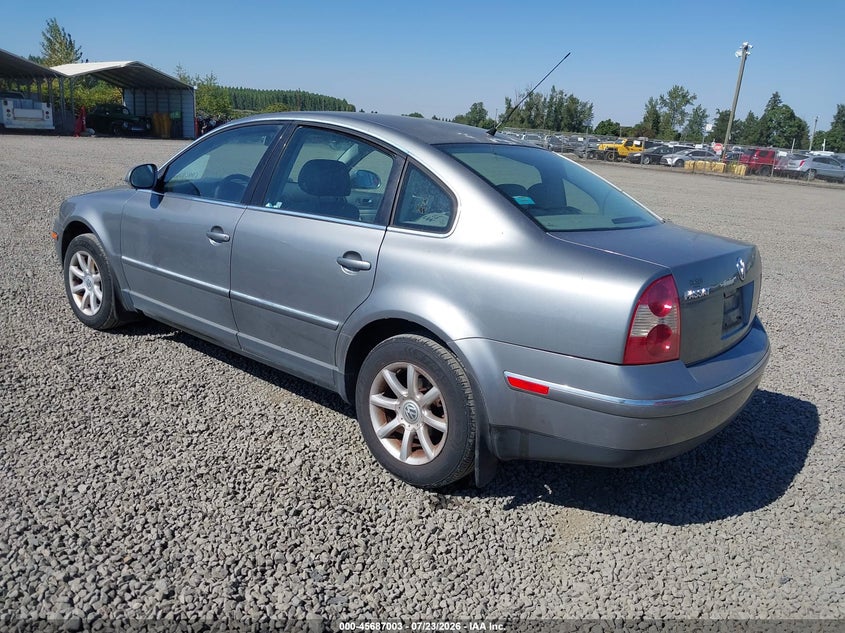 2004 VOLKSWAGEN PASSAT auction photo 3