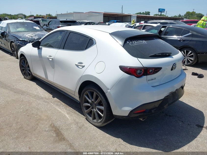 2022 Mazda Mazda3 Preferred VIN: JM1BPALL0N1516411 Lot: 45687008