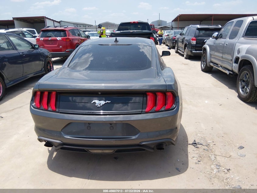 FORD MUSTANG - zdjęcie 16