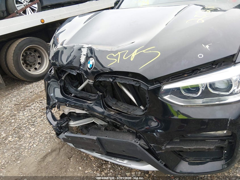 2020 BMW X3 auction photo 6