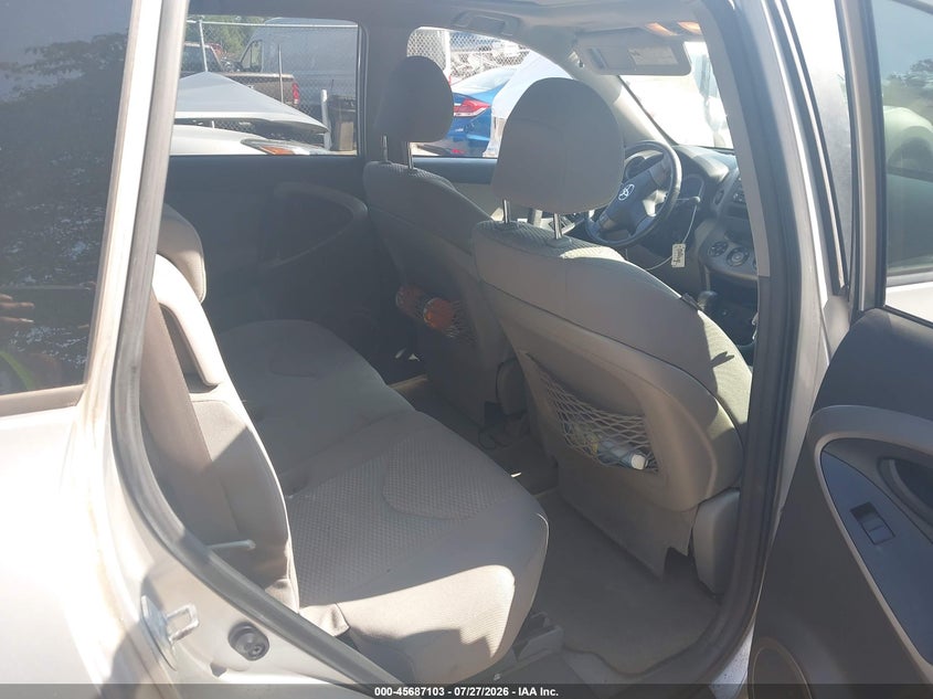 2008 TOYOTA RAV4 auction photo 8