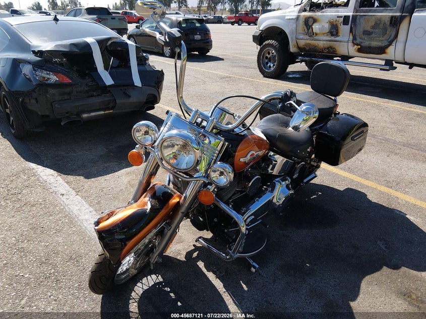 2016 HARLEY-DAVIDSON FLSTC auction photo 2