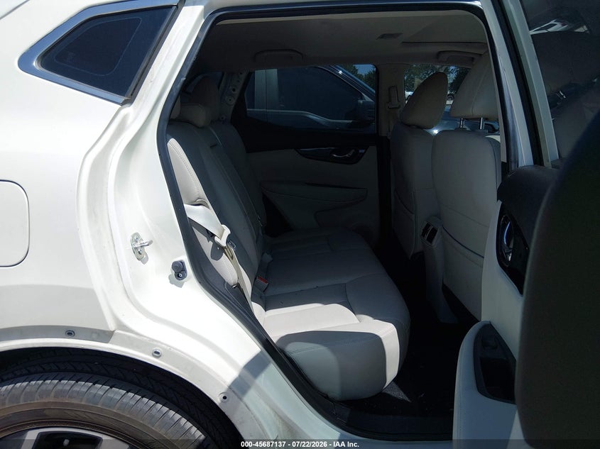 2021 NISSAN ROGUE SPORT auction photo 8