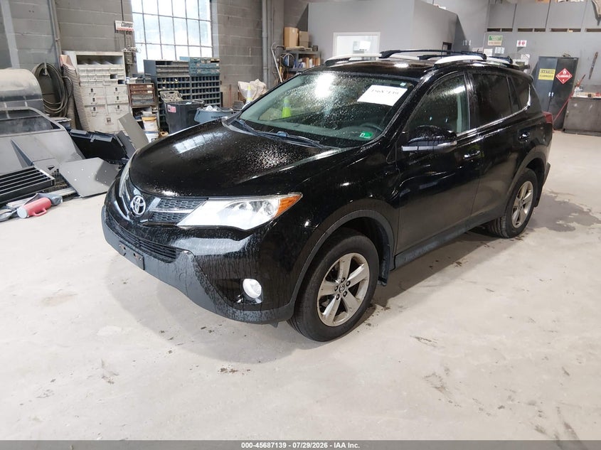 2015 TOYOTA RAV4 auction photo 2