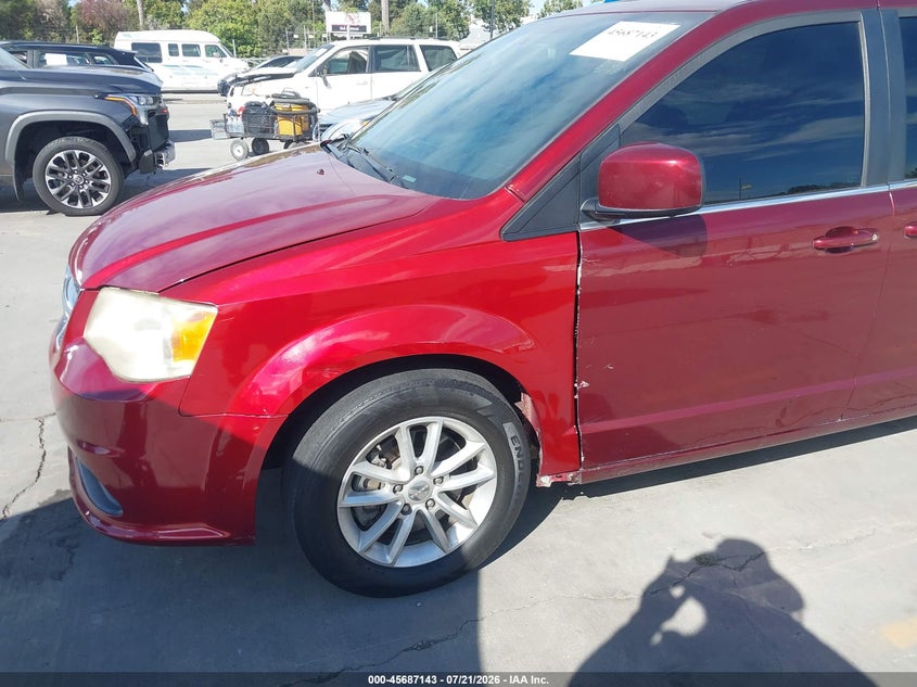 2018 Dodge Grand Caravan Sxt VIN: 2C4RDGCG9JR210214 Lot: 45687143