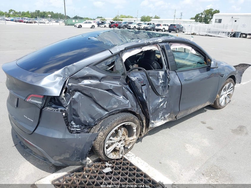 2023 Tesla Model Y Awd/Long Range Dual Motor All-Wheel Drive VIN: 7SAYGDEE1PA038858 Lot: 45687172