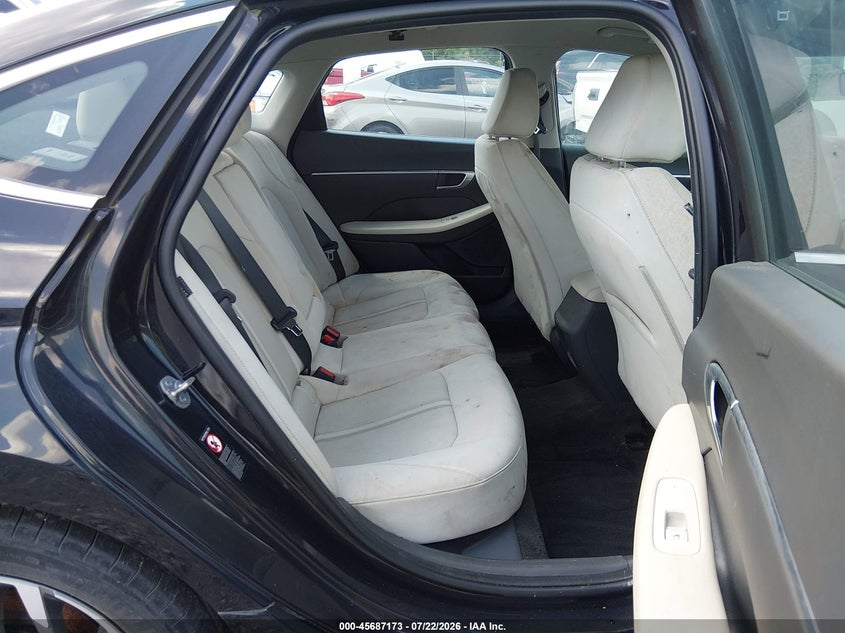 2023 HYUNDAI SONATA auction photo 8