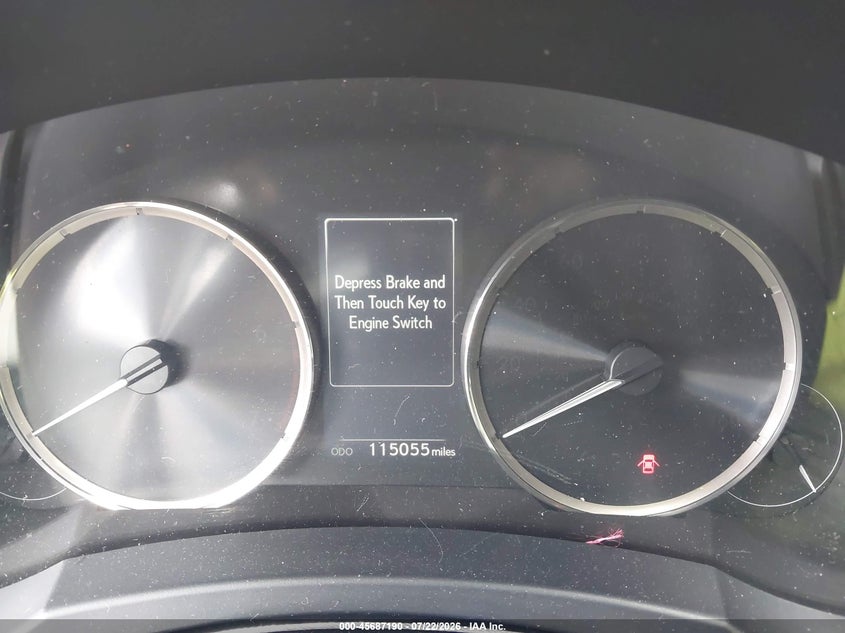 2018 LEXUS IS 300 · Фото 7