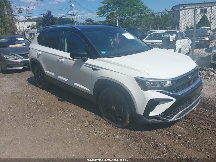 2023 VOLKSWAGEN TAOS auction photo 1