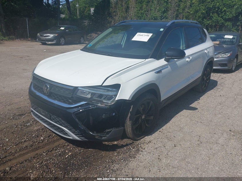 2023 VOLKSWAGEN TAOS auction photo 2