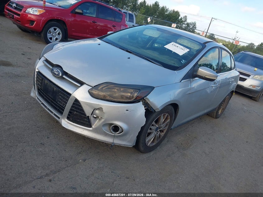 Vin: 1fahp3h25cl367278, lot: 46185810, ford focus sel 20122