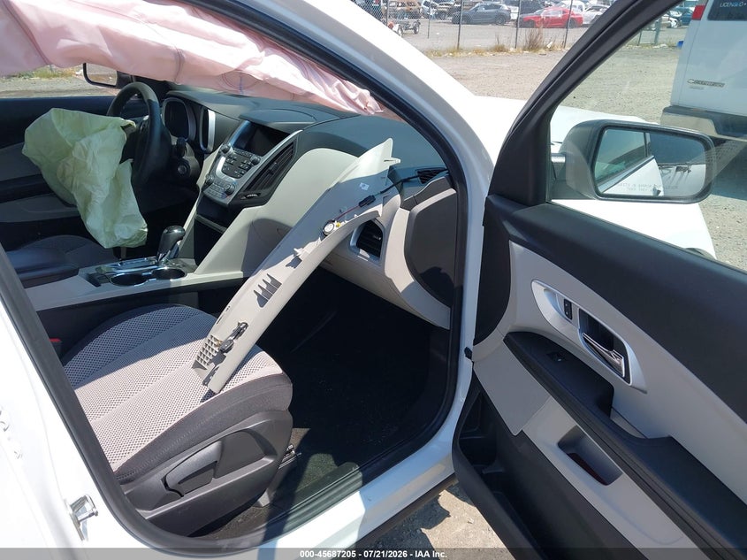 2017 CHEVROLET EQUINOX auction photo 5