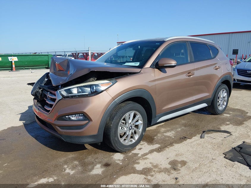 Vin: km8j33a40hu411204, lot: 46185831, hyundai tucson se plus 20172