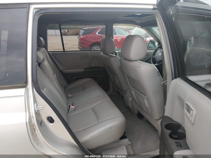 2007 TOYOTA HIGHLANDER auction photo 8