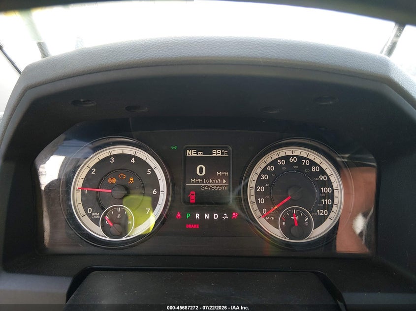 2014 RAM 1500 auction photo 7