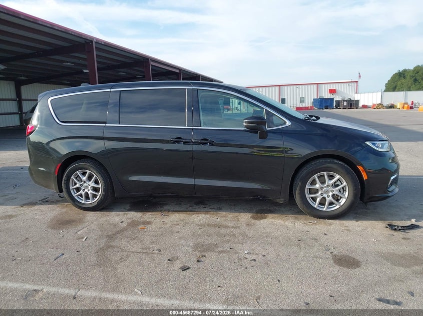 CHRYSLER PACIFICA - zdjęcie 13