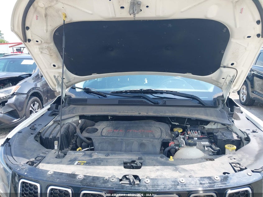 2018 Jeep Compass Latitude 4X4 VIN: 3C4NJDBB3JT366306 Lot: 45687311