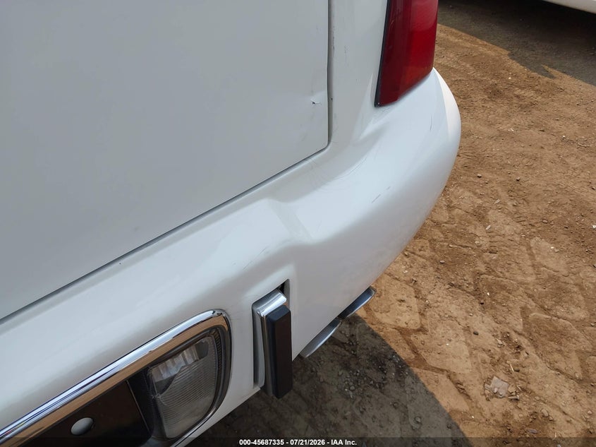 2005 Cadillac Deville Professional VIN: 1GEEH00Y05U500560 Lot: 45687335