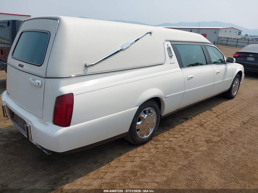 2005 CADILLAC DEVILLE PROFESSIONAL auction photo 4
