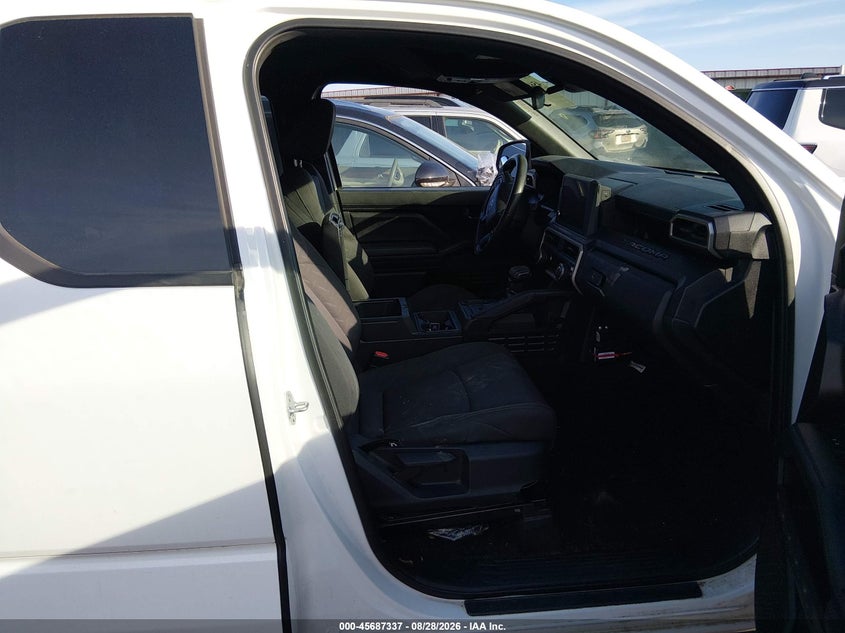 2024 TOYOTA TACOMA auction photo 5
