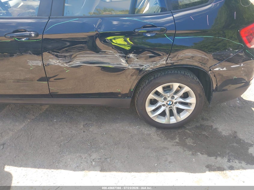 2015 BMW X1 auction photo 6