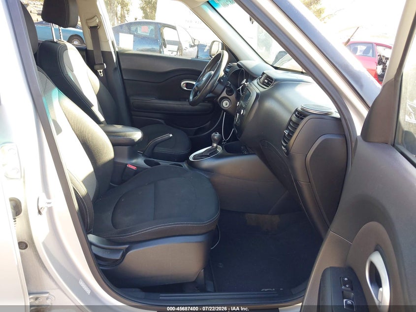 2017 KIA SOUL auction photo 5