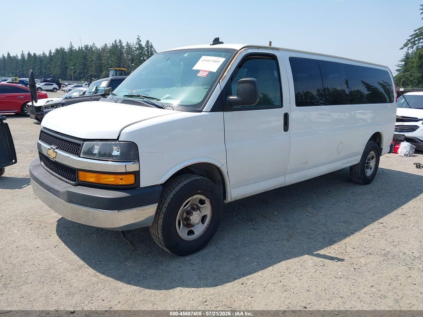 2018 CHEVROLET EXPRESS 3500 auction photo 2
