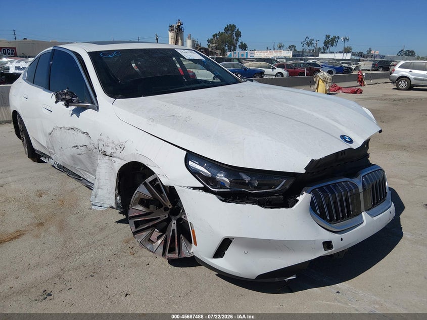 Vin: wby33fk0xrcp64100, lot: 46186095, bmw i5 edrive40 2024 img_1