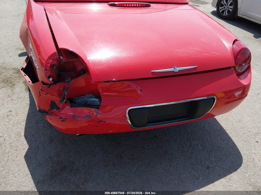 2002 FORD THUNDERBIRD auction photo 6