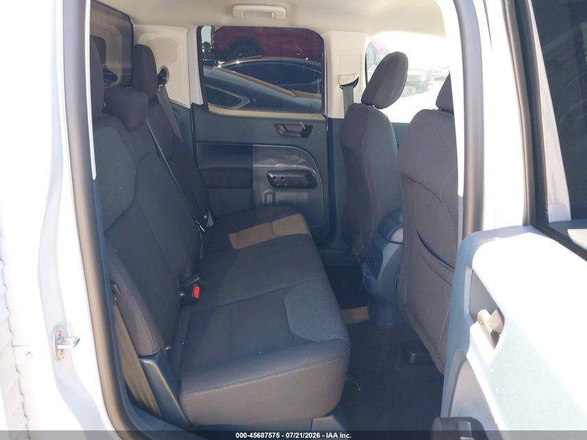 2025 FORD MAVERICK auction photo 8