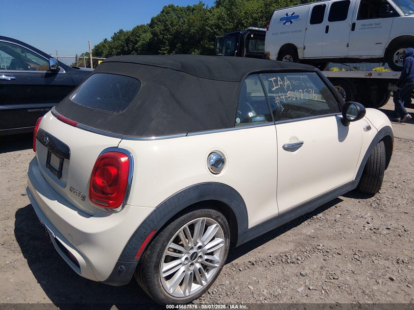 2016 MINI CONVERTIBLE auction photo 4