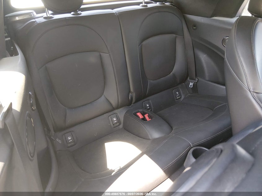 2016 MINI CONVERTIBLE auction photo 8