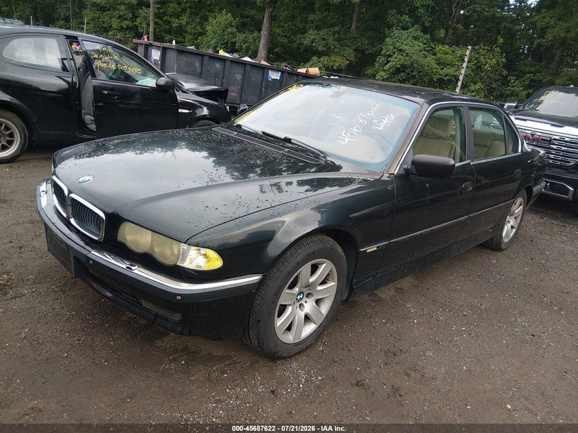 2001 BMW 740IL auction photo 2