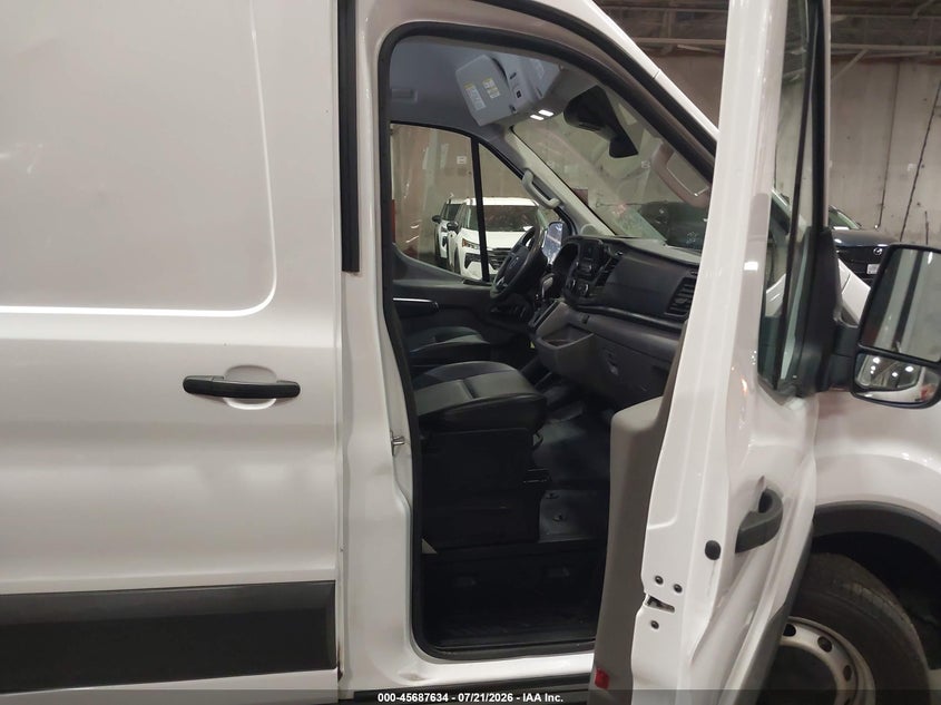 2023 FORD TRANSIT-250 CARGO VAN auction photo 5